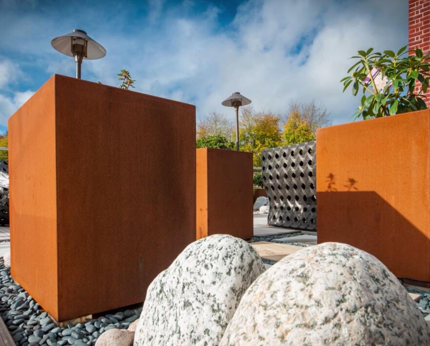 堆龙德庆锈钢板花箱